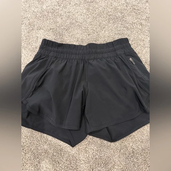 Lululemon Athletica Tracker Low-Rise Lined Short - Picture 2 of 5